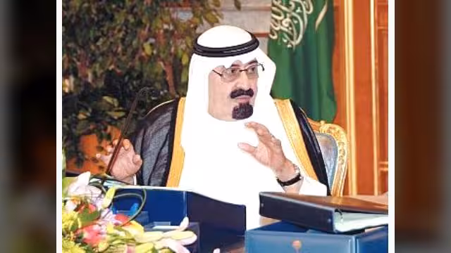 نص كلمة خادم الحرمين الشريفين في قمة الكويت