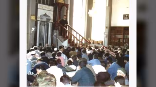 بعد موقف أردوغان: غزة ترفع علم "الخلافة" وخطباء الجوامع في اليمن "يدعون" لحفيد السلطان