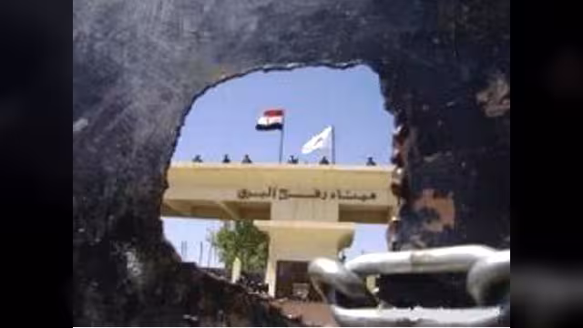 مصر تغلق معبر رفح بشكل كامل أمام الوفود إلى غزة