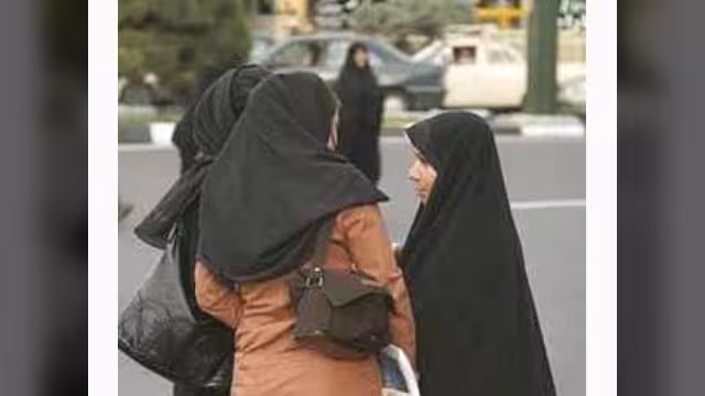 النرويج تلغي خطط السماح بارتداء ضابطات الشرطة للحجاب