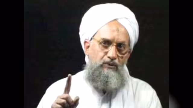 الظواهري يتهم  الرئيس اليمني والعاهل االسعودي بالعمالة للولايات المتحدة