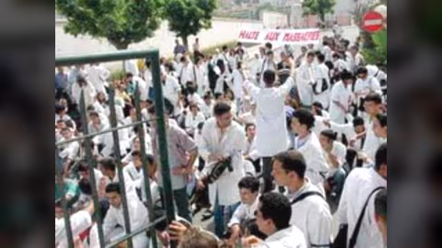 انعقاد الملتقى الأول للأطباء والصيادلة اليمنيين
