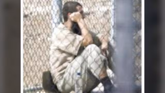 مباحثات يمنية أمريكية للإفراج عن المعتقلين اليمنيين بغوانتنامو