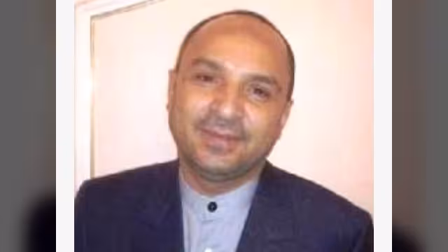 اعتصام في ميدان السبعين بصنعاء للتضامن مع رجل الأعمال المختطف الخامري