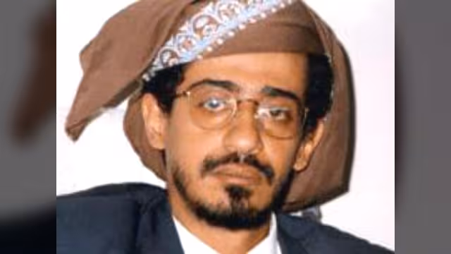 مبعوث رئاسي في منزل الفضلي يطلب منه مغادرة البلاد خلال 3 أيام والجواب: لن أغادر إلا شهيداً