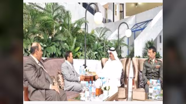 أحمد علي ينقل رسالة من الرئيس لرئيس دولة الإمارات