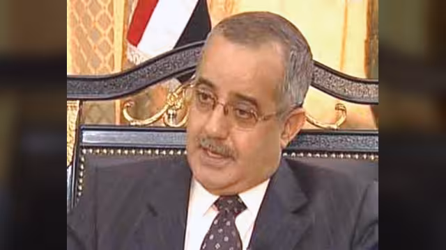 رئيس جهاز الأمن القومي اليمني يقسم أن الرئيس لا يريد التوريث