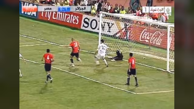 منتخب الجزائر يتأهل إلى نهائيات كأس العالم بعد فوزه على مصر