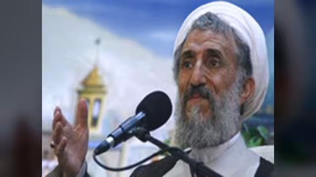 إمام جمعة طهران يهاجم الرئيس اليمني ويقول إنه "صدام آخر"