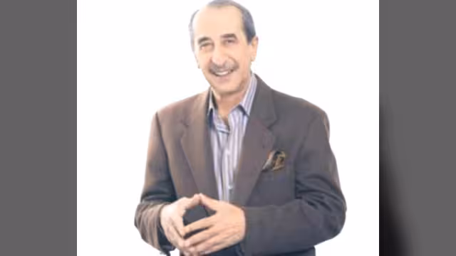 خطايا حمدي قنديل .. وعقدة الزعيم الملهم!