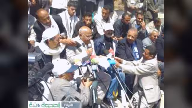 باسندوة يدعو لإعادة صياغة الوحدة اليمنية ويحذر من الانحراف بالحراك