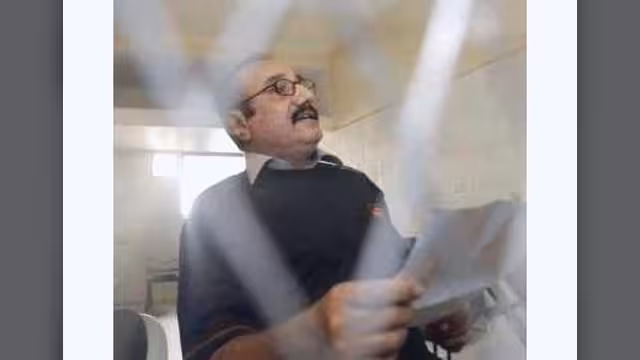 السجن خمس سنوات للسفير السابق عسكر جبران