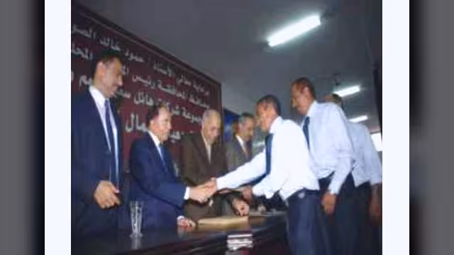أنعم وشركاه تكرم عمالها المبرزين للعام 2010م