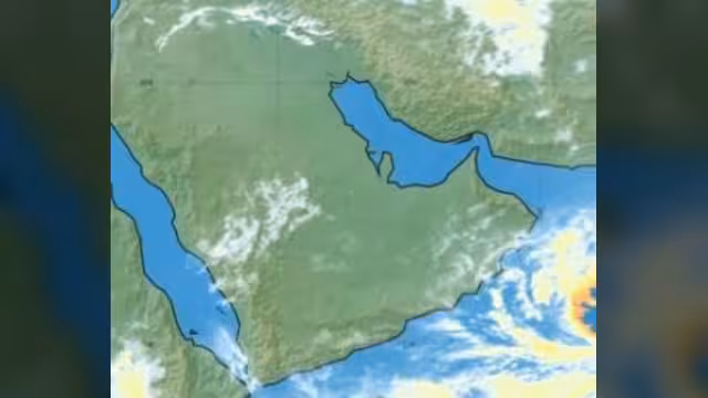 الأرصاد يحذر من اقتراب عاصفة مدارية من سواحل المهرة وحضرموت