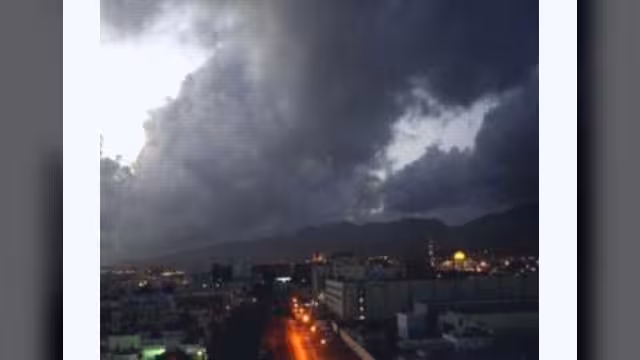 سلطنة عمان تستعد لمواجهة إعصار فيت