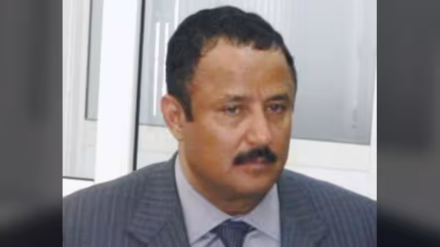 نجاة محافظ تعز خالد الصوفي من محاولة اغتيال