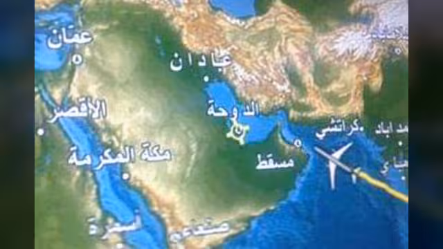 إيران تتهم القطريين بالخبث وتزوير التاريخ
