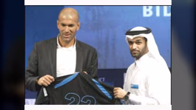 زيدان سفيراً لترويج ملف قطر لتنظيم كأس العالم 2022