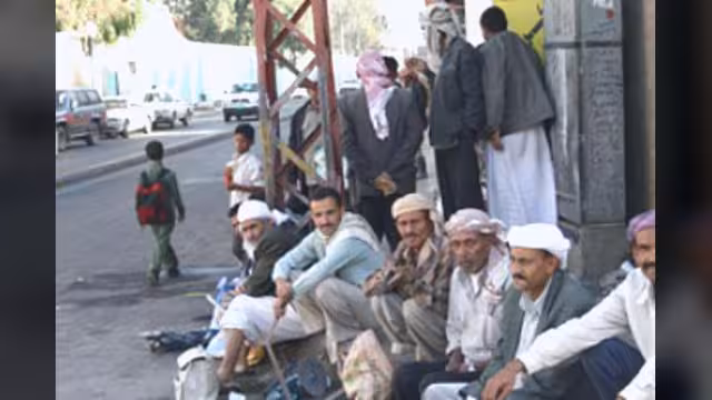 البطالة في صفوف شباب اليمن قنبلة موقوتة