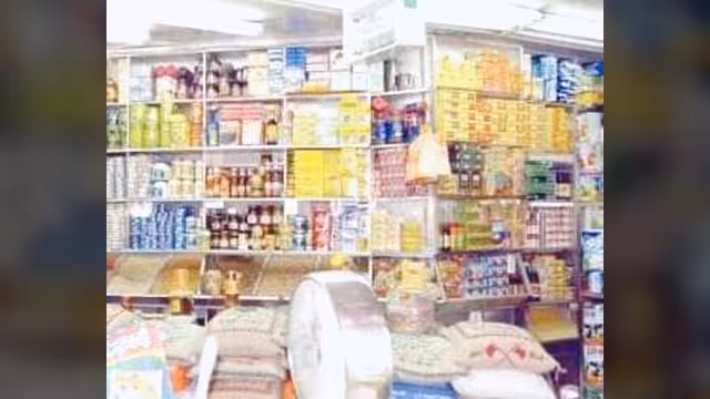 وزارة الصناعة تطالب الغرف التجارية تنفيذ اتفاق خفض الأسعار