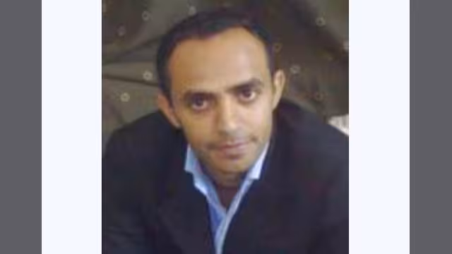 أحذية تحت القبة