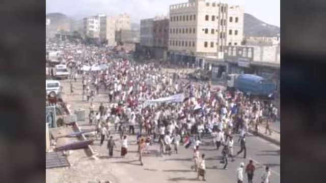 نجاة وكيل محافظة أبين خنفر غالب من محاولة اغتيال قاعدية في جعار