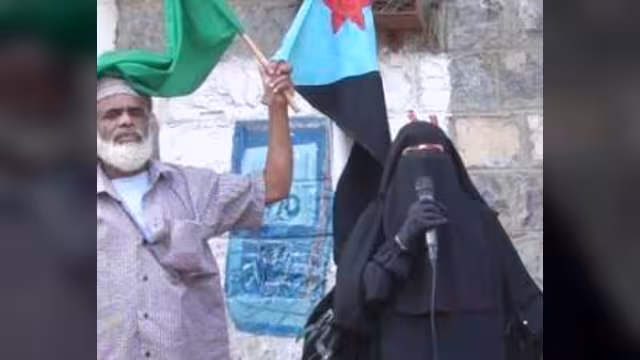 أمن عدن يفرج عن الناشطة في الحراك زهرة صالح