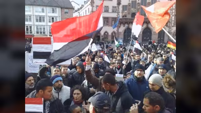 يمنيون يتظاهرون في المانيا تنديداً بقمع الاحتجاجات السلمية