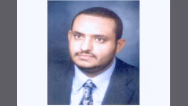 رجل الاعمال فتحي توفيق عبدالرحيم يستقيل من الحزب الحاكم في اليمن