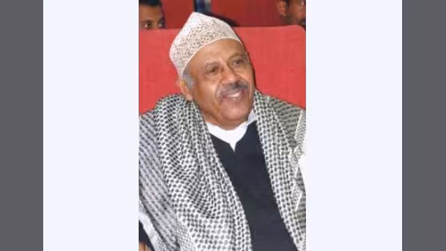 الفنان أيوب طارش الوحيد الذي يتفق عليه اليمنيون معارضين ومؤيدين