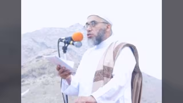الشيخ المعلم يدعو الاطراف  إلى تجنيب اليمن الفوضى ويشيد باللجان الشعبية