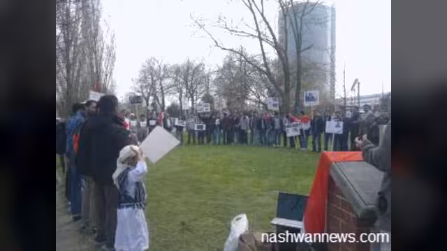 اليمنيون في المانيا يسلمون رسالة  إلى الأمم المتحدة والحكومة الألمانية