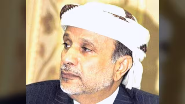 بن فريد: في ساحات الحرية نسينا أسماءنا وأحزابنا وانصهرنا تحت شعار "رحيل النظام"