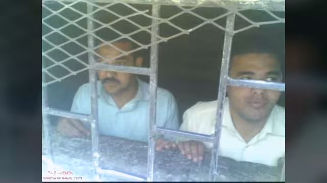 شباب الثورة يدعون  إلى مسيرات حاشدة غدا تضامنا مع تعز