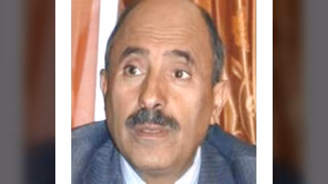 إقالة النائب العام عبدالله العلفي وتعيين علي الأعوش خلفا له