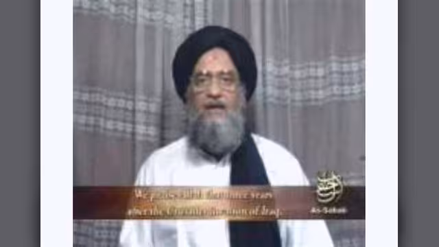 صحيفة سعودية: جناح الظواهري في "القاعدة" تخلص من بن لادن ليسيطر المصريون على التنظيم