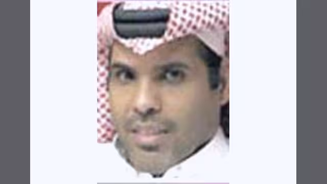 كاتب سعودي: لا بد من تحويل المبادرة الخليجية لساحات التغيير لأن السلطة والمعارضة وجهان لعملة واحدة