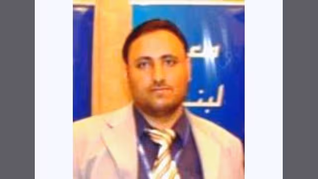 الكاتب الملاحي يستنكر انتحال اسمه من قبل مواقع تابعة للمؤتمر
