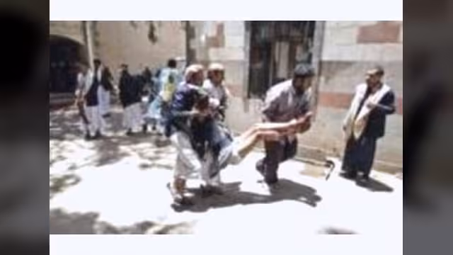 69 قتيلا حصيلة المواجهات.. صالح يُشيع الفوضى لدفع الخليج لإطلاق مبادرة جديدة تكون لصالحه!