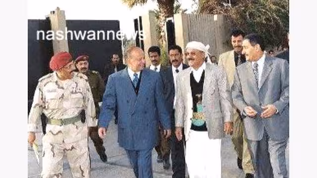 عبد الغني (سيرة ذاتية وصورة نادرة مع علي صالح وعبدربه وعلي محسن)
