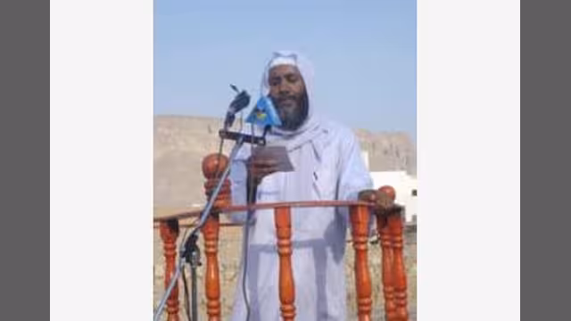 خطيب العيد بسيئون: نحن أحوج ما نكون إلى أمل يدفع إلى عمل