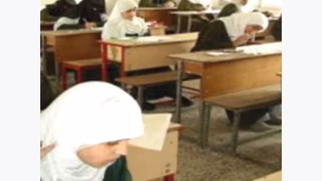 العام الدراسي تحد آخر أمام الحكومة