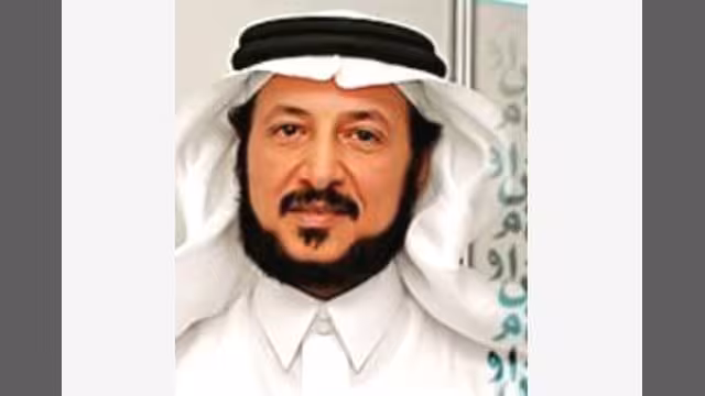 شاعر سعودي يستهدف قلب الرئيس (قصيدة)