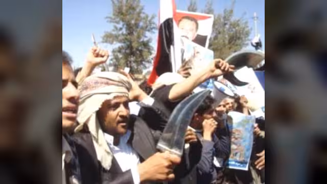 انتشار وباء الدفتيريا بين أنصار الشرعية  الدستورية بميدان التحرير بصنعاء