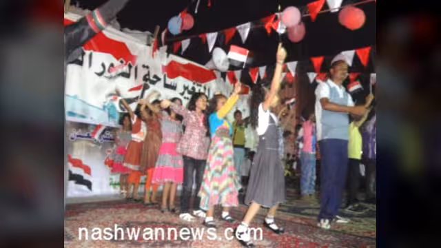 شباب الثورة في عدن يحيون عيد الإستقلال بمهرجان خطابي وفني حاشد