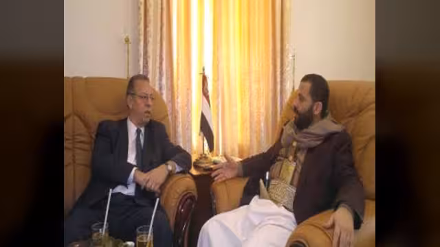 حميد الاحمر يلتقي بن عمر ويؤكد على اهمية اشراك الشباب في العملية السياسية