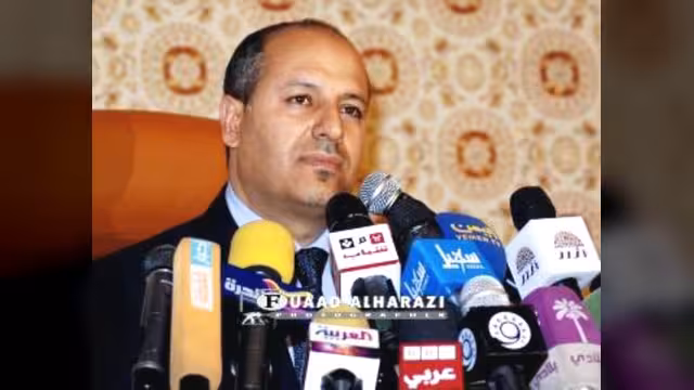 الدكتور خالد نشوان يعلن سحب الدعوى القضائية ضد البرلمان ويدعو لانتخاب هادي