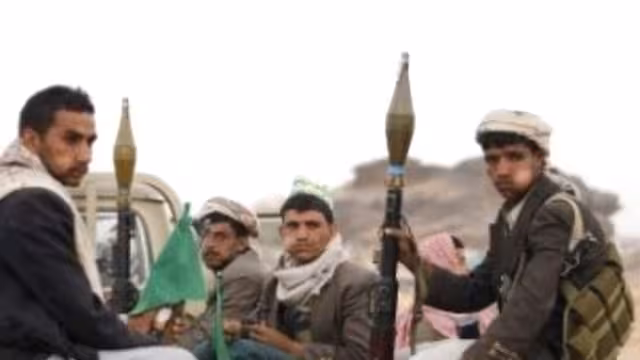 مواجهات عنيفة بين قبائل كتاف والحوثيين في الزبيرات وجسر الشيبة ومفرق العقيق بصعدة