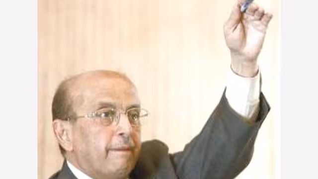 الوزير القربي في حكومة الوفاق "شرطي قضائي" لخدمة الفساد