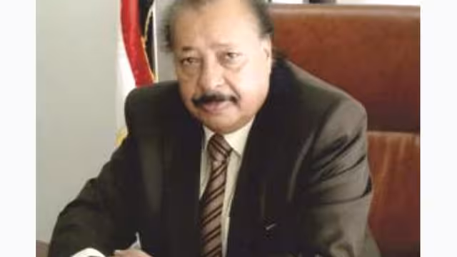 الأمين القطري للبعث السوري في اليمن يدعو الأسد للتنحي ويحذر من عواقب المكابرة والتشبث بالسلطة